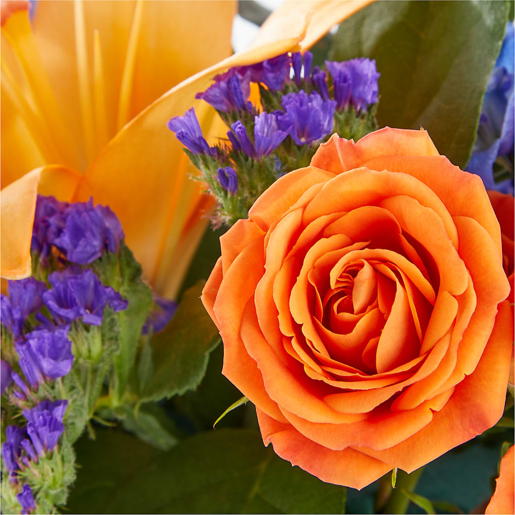 Radiant Citrus Box Bouquet – MARIA'S FLORAL CREATIONS, Bethel CT