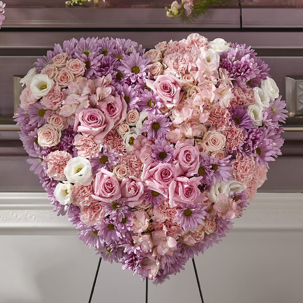 Heaven's Light Heart – MARIA'S FLORAL CREATIONS, Bethel CT