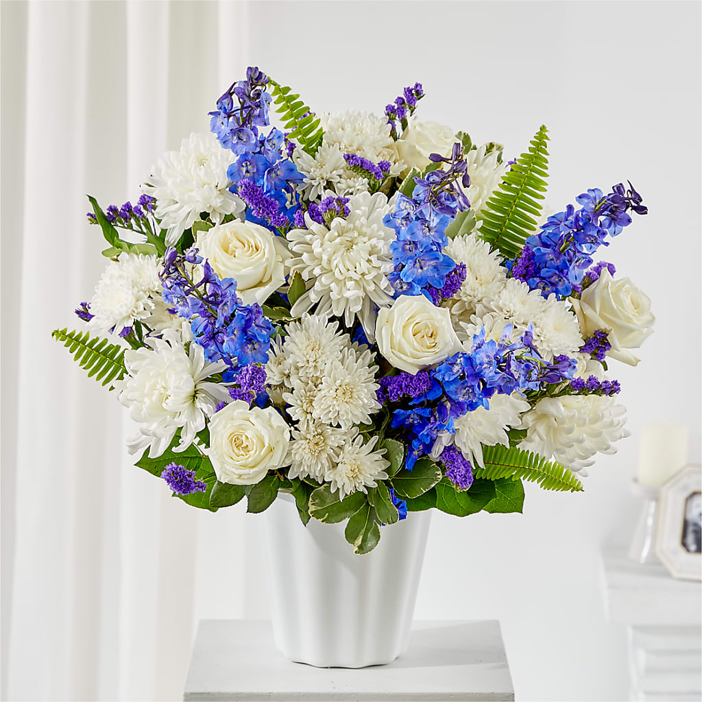 Hold Dear Tabletop Basket – MARIA'S FLORAL CREATIONS, Bethel CT