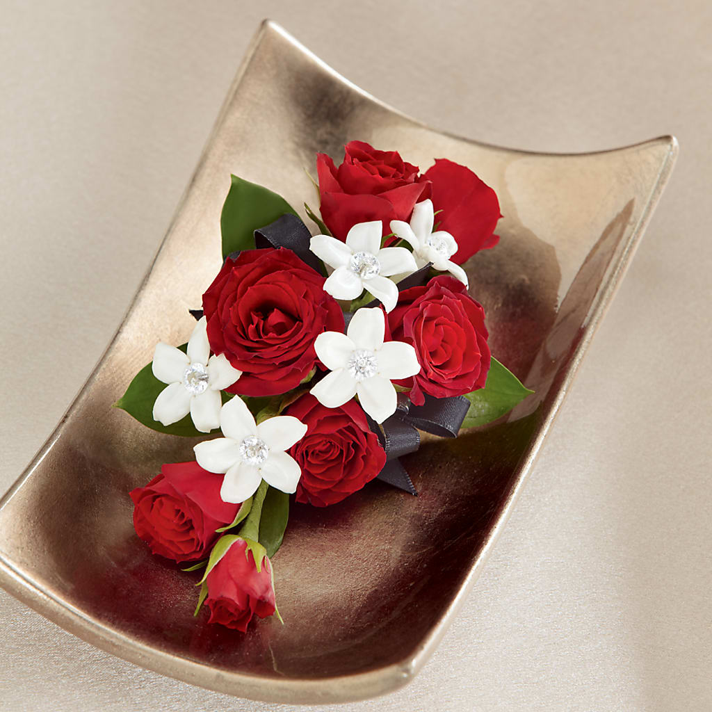 Poetry Corsage – MARIA'S FLORAL CREATIONS, Bethel CT