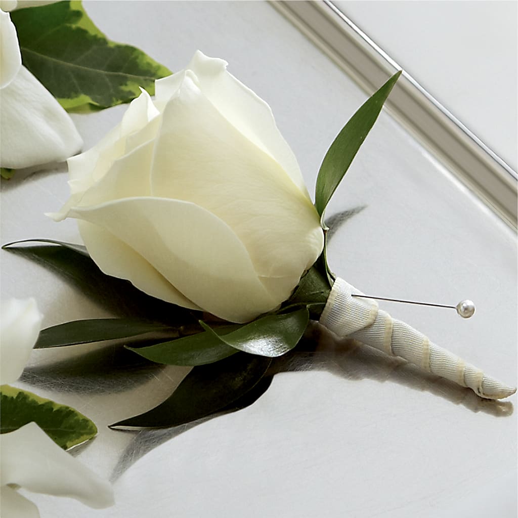 White Rose Boutonniere – MARIA'S FLORAL CREATIONS, Bethel CT