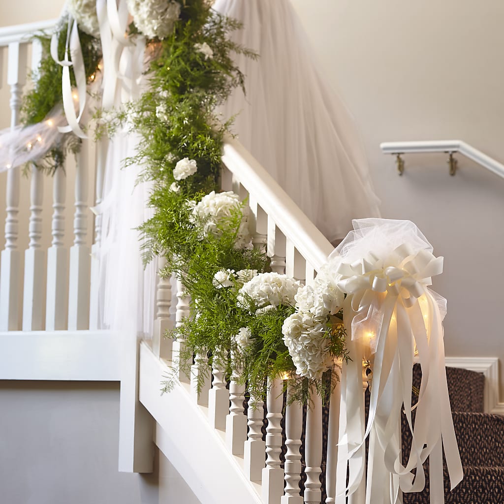 Champagne Dreams Garland – MARIA'S FLORAL CREATIONS, Bethel CT