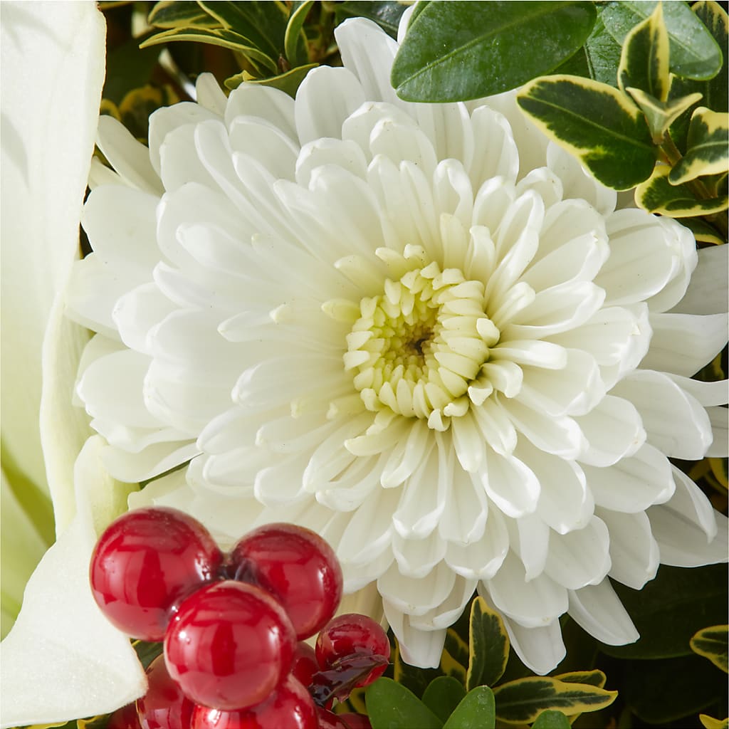 Festive Moments Tree – MARIA'S FLORAL CREATIONS, Bethel CT
