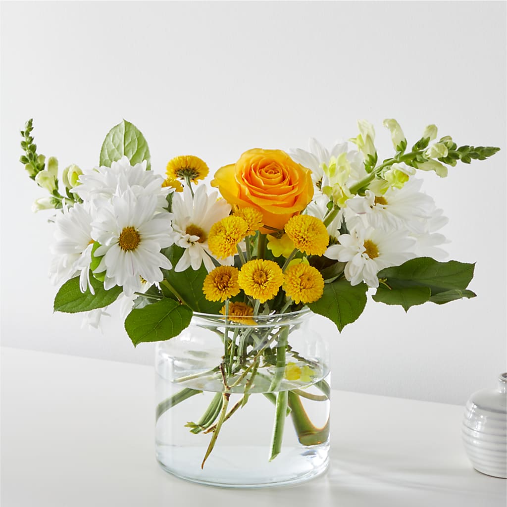 Sun Salutation Bouquet – MARIA'S FLORAL CREATIONS, Bethel CT