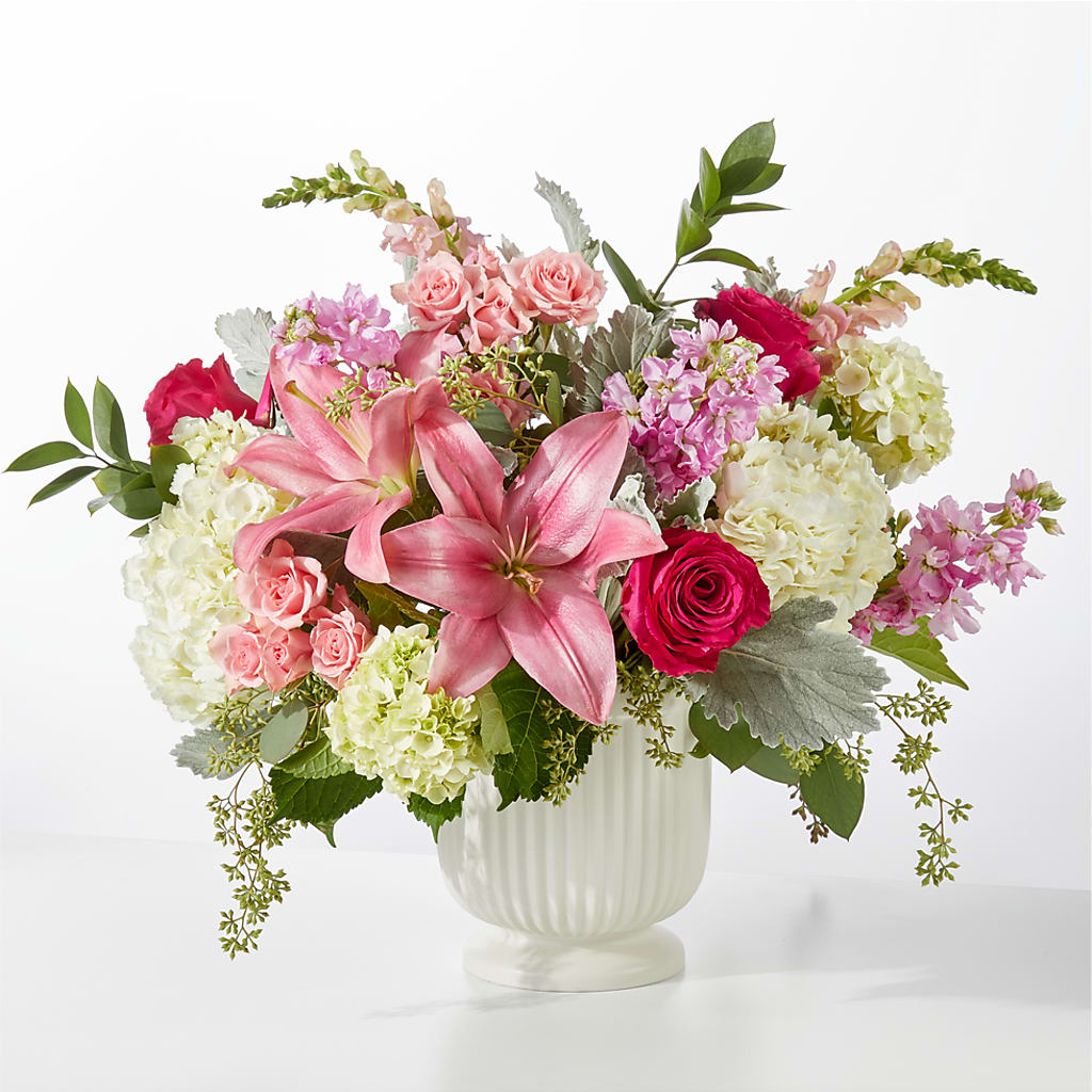 Antique Shopping Bouquet – MARIA'S FLORAL CREATIONS, Bethel CT