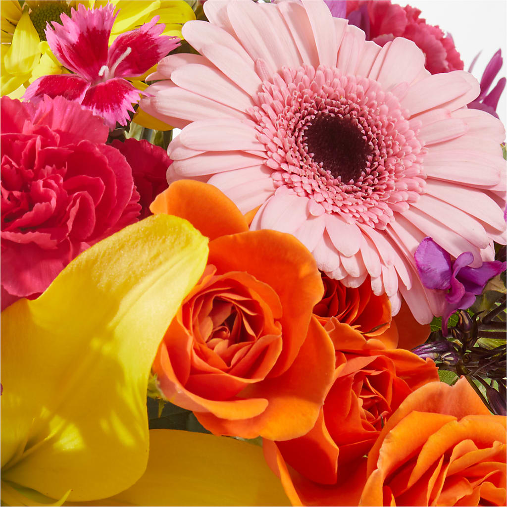 You're Invited - A Florist Original – MARIA'S FLORAL CREATIONS, Bethel CT