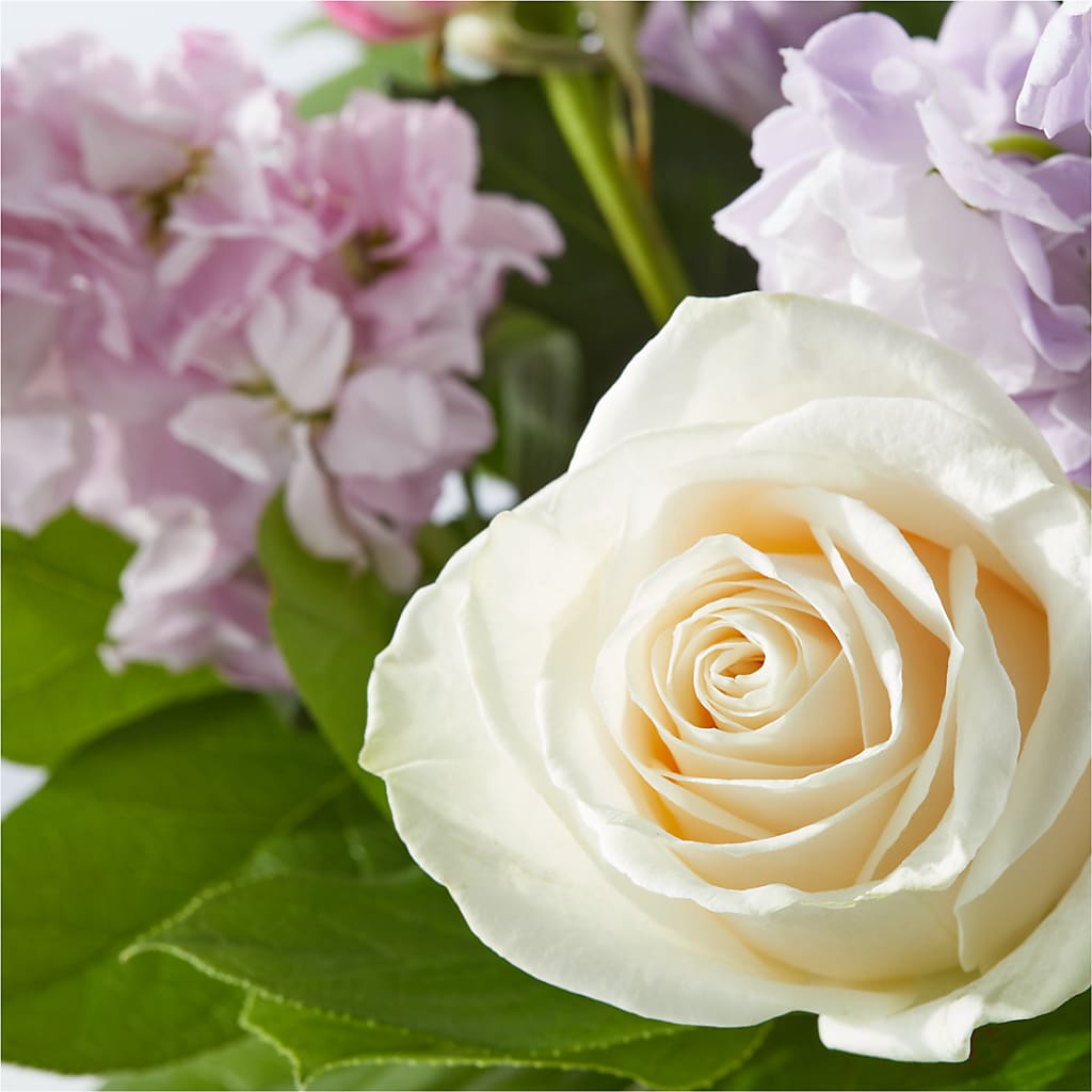 Springtime Spritz Bouquet – MARIA'S FLORAL CREATIONS, Bethel CT
