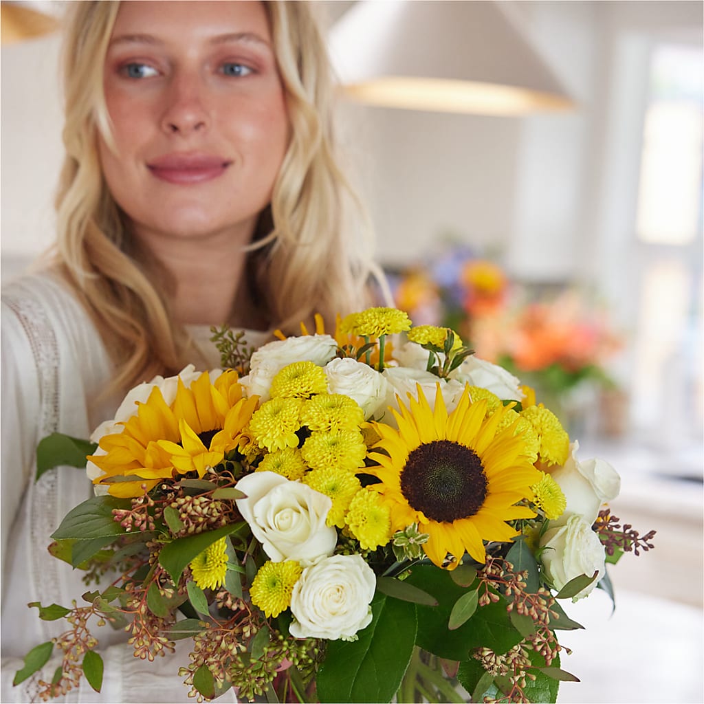 Luminous Morning Bouquet – MARIA'S FLORAL CREATIONS, Bethel CT