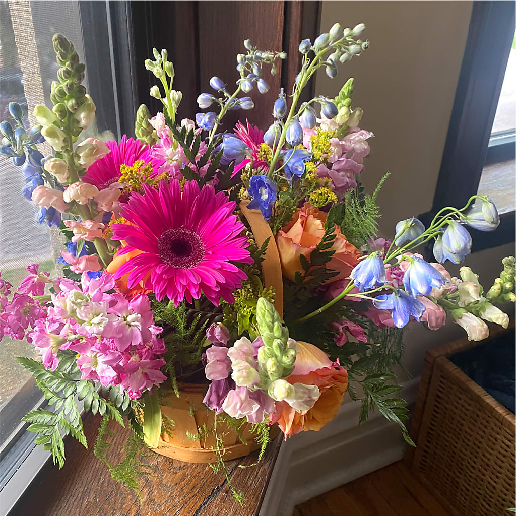 Garden of Life Basket – MARIA'S FLORAL CREATIONS, Bethel CT
