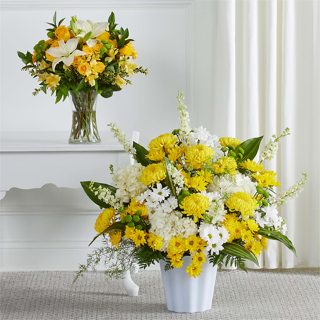 Warm Remembrance Bundles – MARIA'S FLORAL CREATIONS, Bethel CT