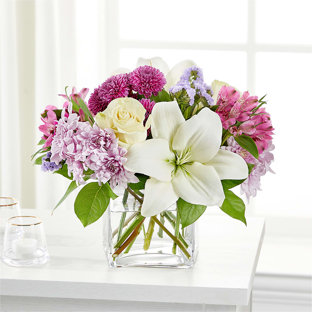 Cared For Bouquet – MARIA'S FLORAL CREATIONS, Bethel CT