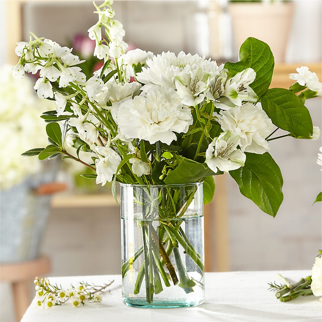 Classic Ivory – A Florist Original – MARIA'S FLORAL CREATIONS, Bethel CT