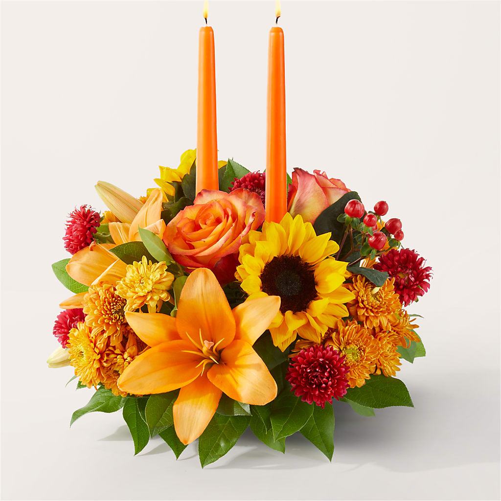 Grateful Centerpiece – MARIA'S FLORAL CREATIONS, Bethel CT