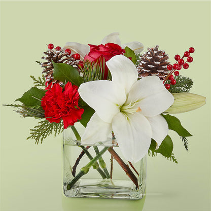 Glistening Icicles Bouquet – MARIA'S FLORAL CREATIONS, Bethel CT