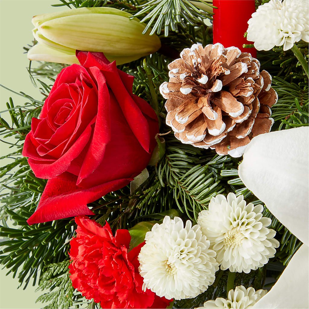 Seasonal Festivities Centerpiece – MARIA'S FLORAL CREATIONS, Bethel CT