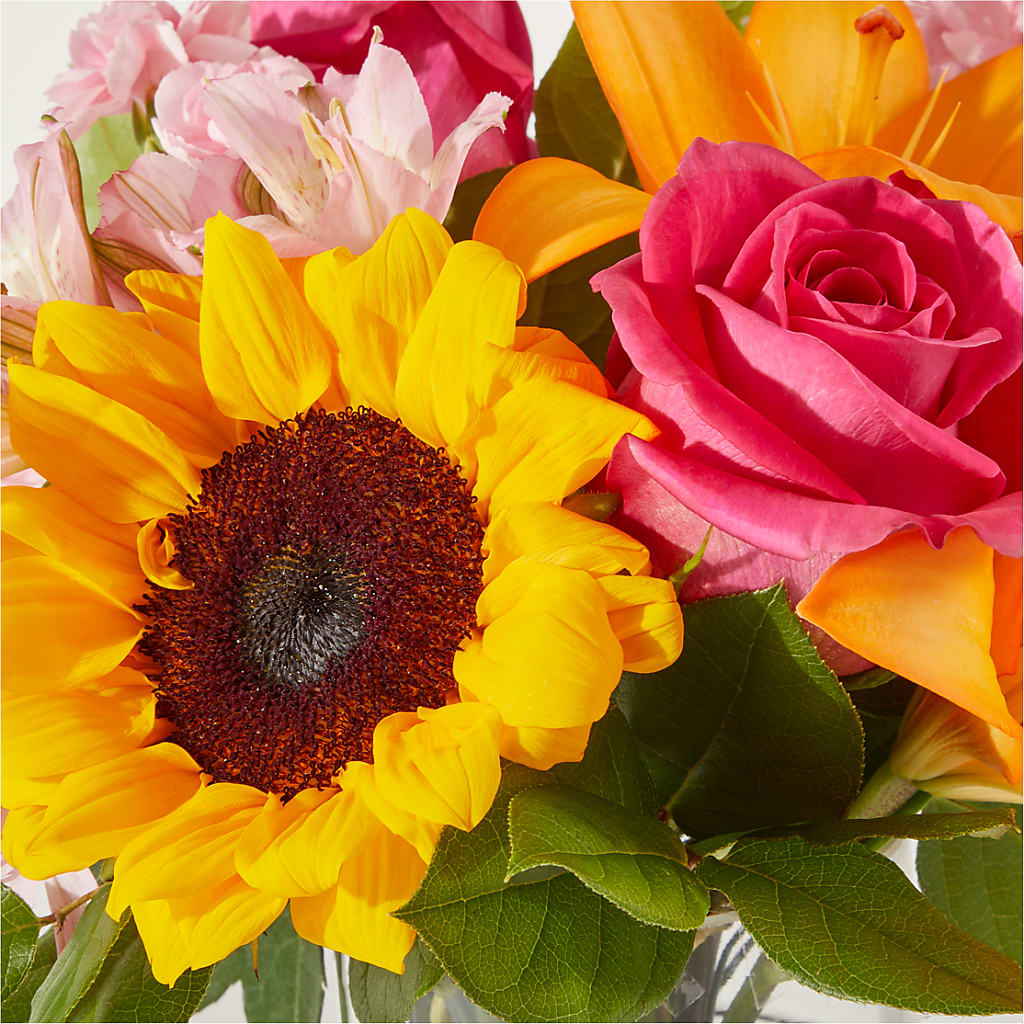 In Full Swing Bouquet – MARIA'S FLORAL CREATIONS, Bethel CT