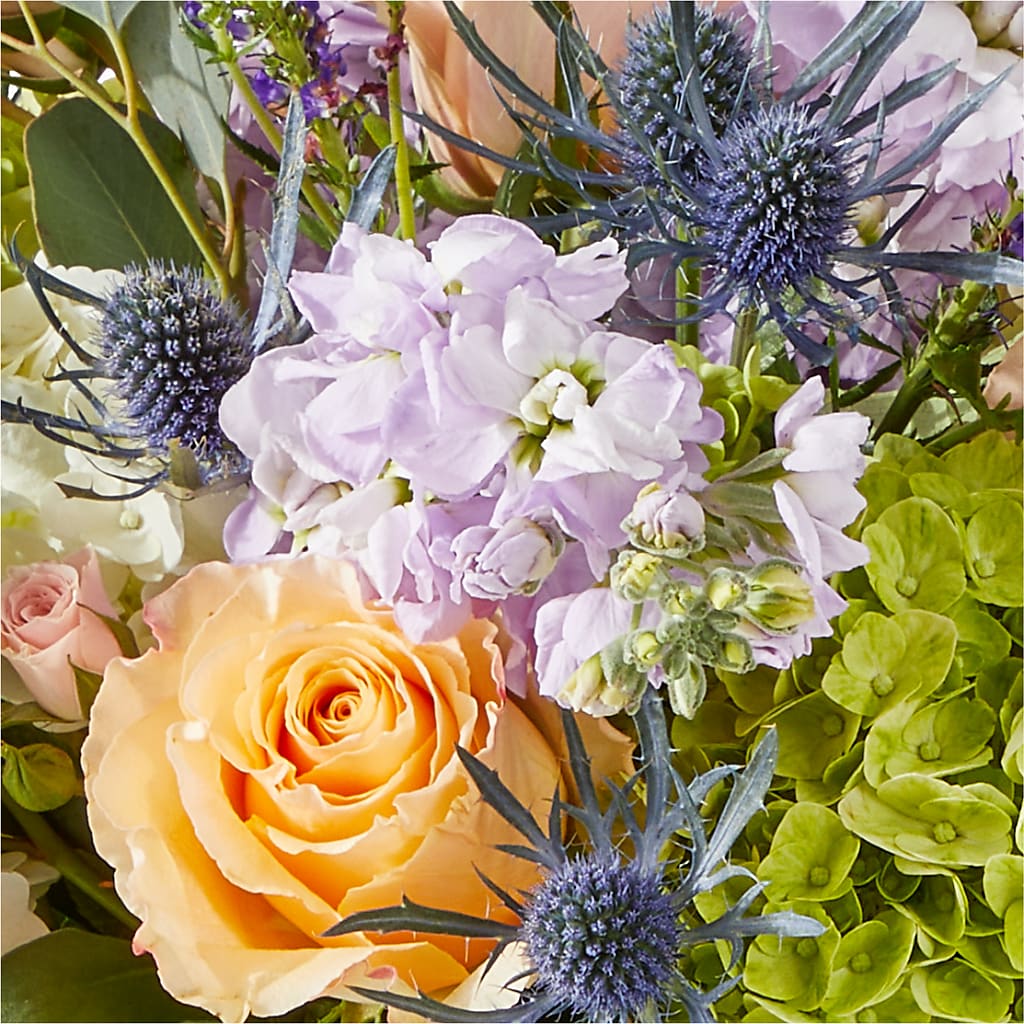 Porch Swing Bouquet – MARIA'S FLORAL CREATIONS, Bethel CT