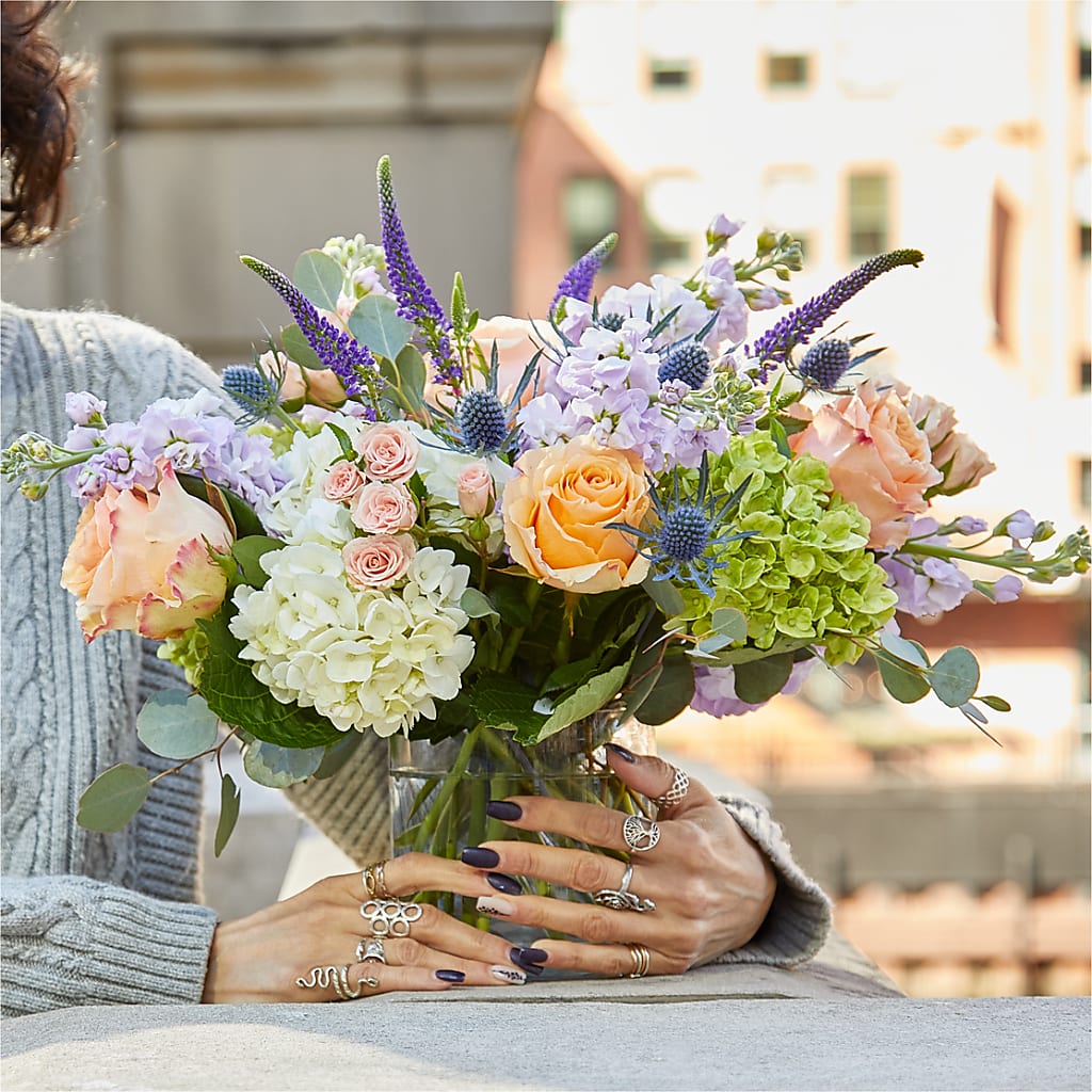 Porch Swing Bouquet – MARIA'S FLORAL CREATIONS, Bethel CT