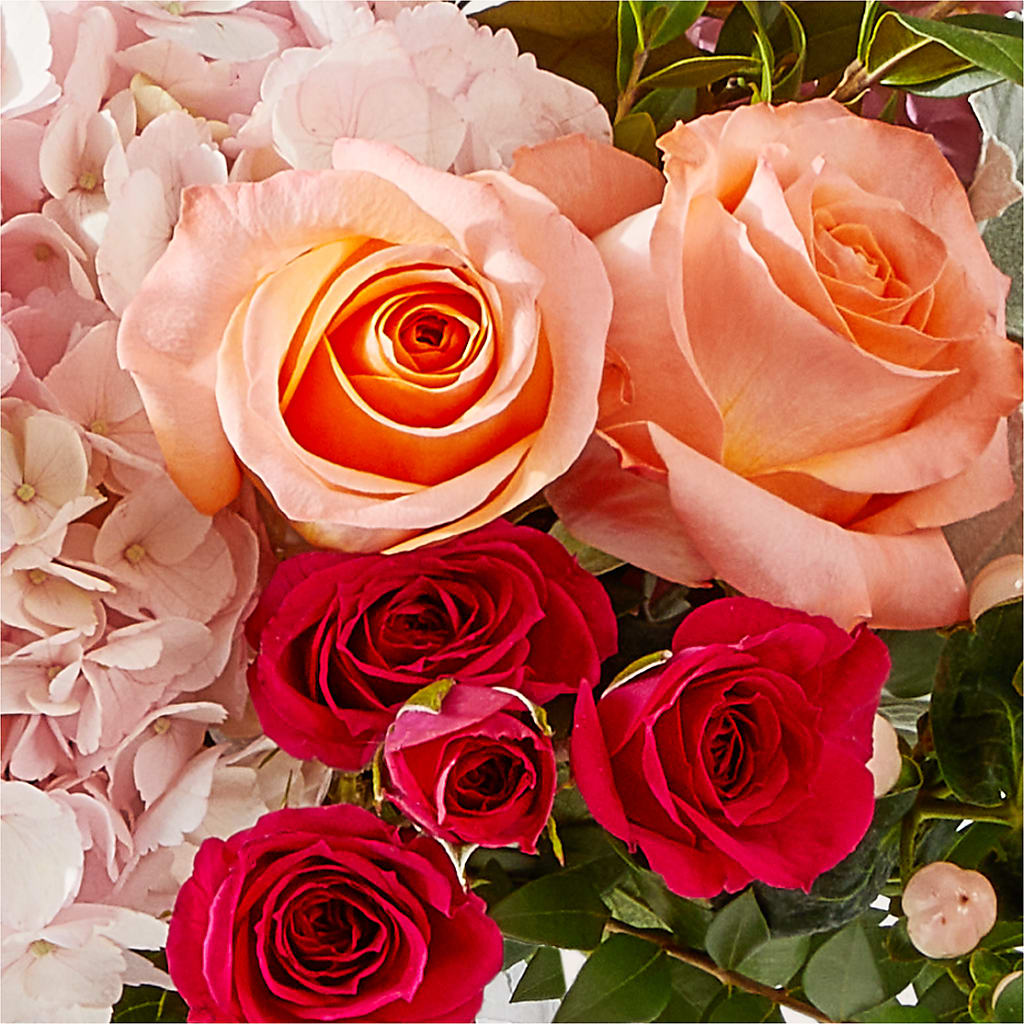 Glitz & Glam Bouquet – MARIA'S FLORAL CREATIONS, Bethel CT