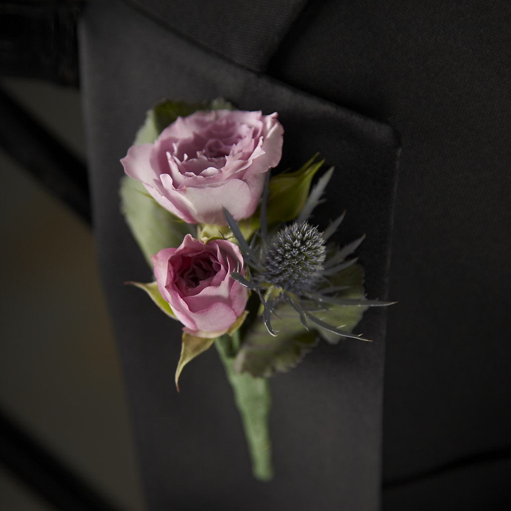 Veronica Boutonniere – MARIA'S FLORAL CREATIONS, Bethel CT