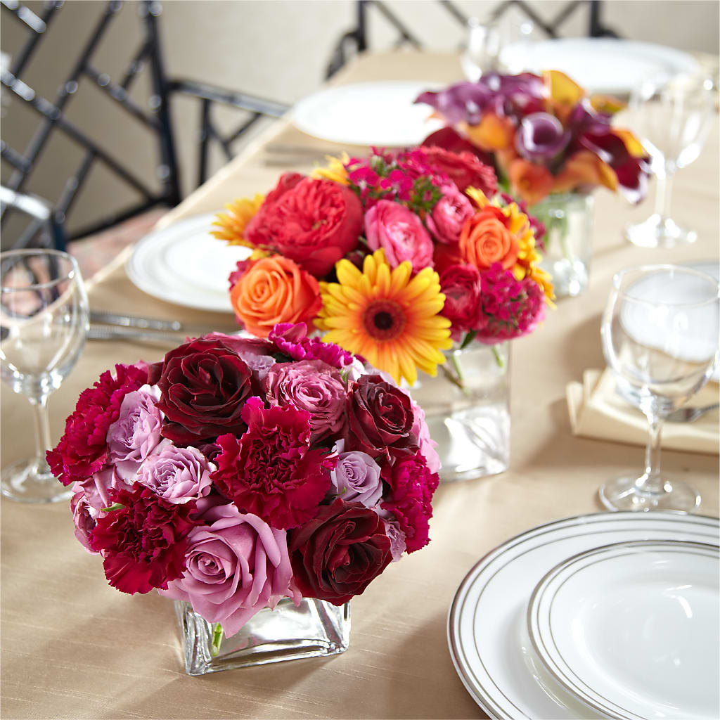 Love's Eternity Centerpiece – MARIA'S FLORAL CREATIONS, Bethel CT