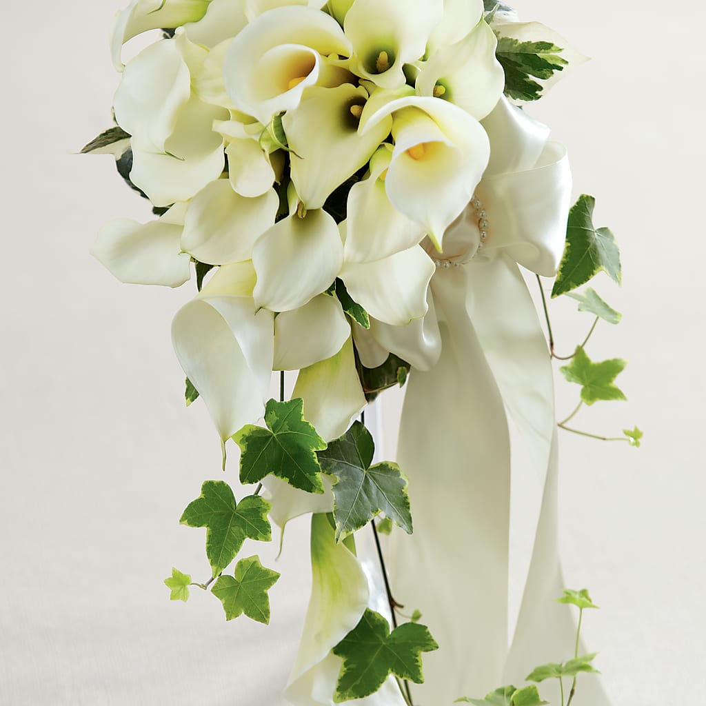 White Chapel Bouquet – MARIA'S FLORAL CREATIONS, Bethel CT