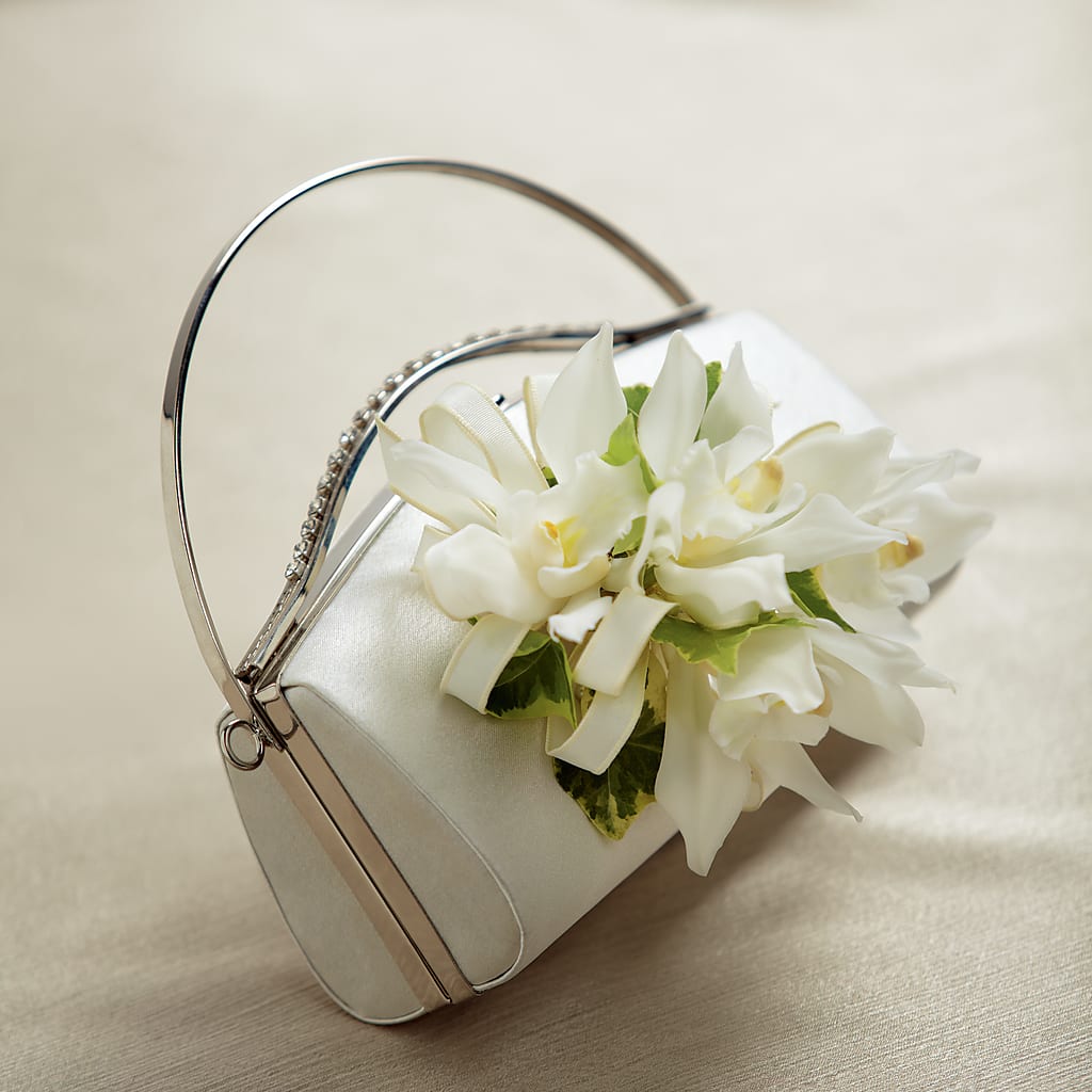 White Purse Decor – MARIA'S FLORAL CREATIONS, Bethel CT