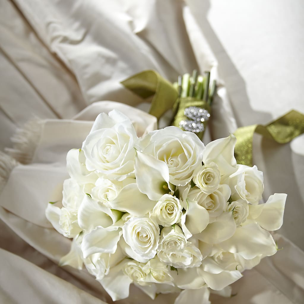 Serene Highness Bouquet – MARIA'S FLORAL CREATIONS, Bethel CT