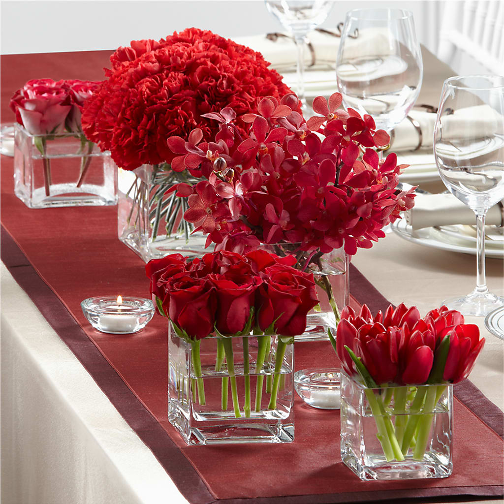 Modern Grace Centerpiece – MARIA'S FLORAL CREATIONS, Bethel CT